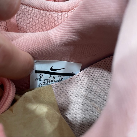 Nike Odyssey react shoe - Picture 8 of 8